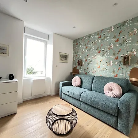 Apartment Confortable Lannilis