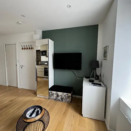Apartment Confortable Lannilis