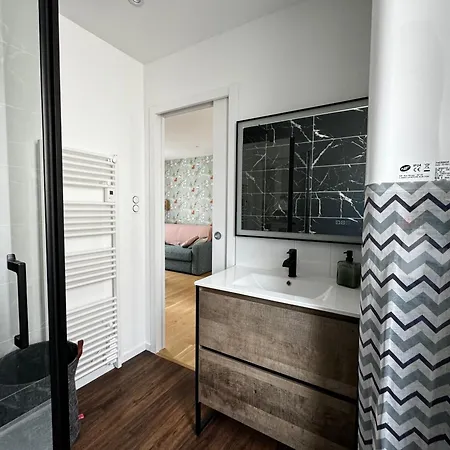 Confortable Apartment *